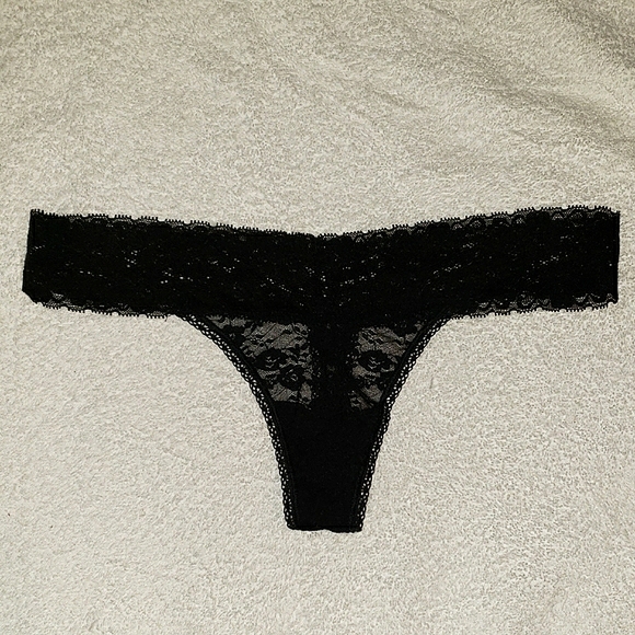 Victoria Secret Pink Thong Panties Bundle, Medium - Picture 10 of 13